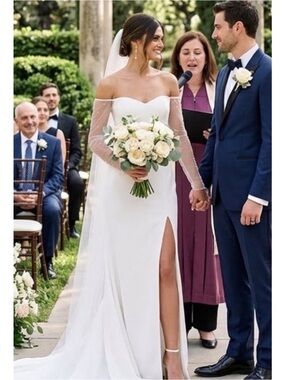 New Lulus Eternally Beloved  Shoulder  Diamond Sheer Sleeves Wedding Dress Sz XS